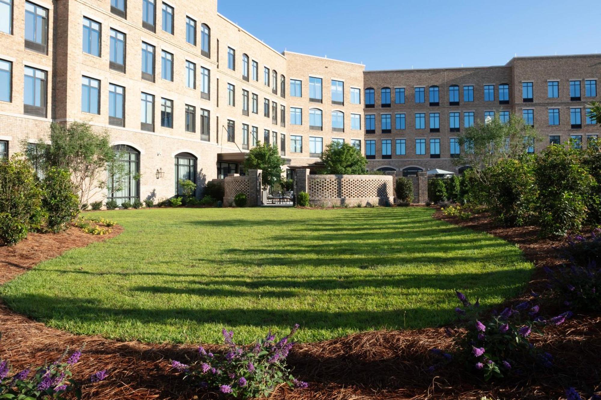 Courtyard By Marriott Thomasville Downtown Ngoại thất bức ảnh
